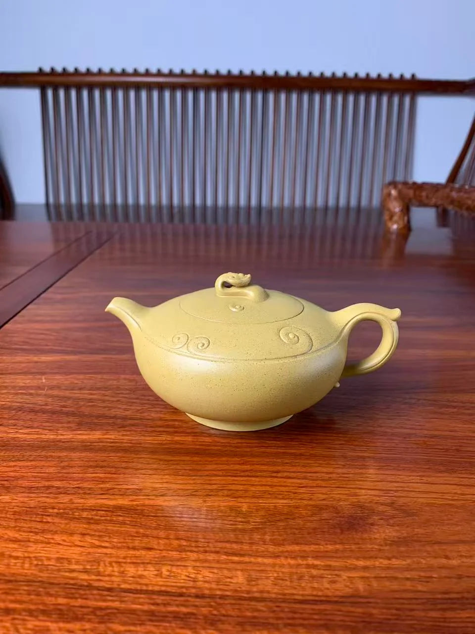 Collectible teapot named xiang zhi 祥至 fully handmade by wang tian tian with ben shan lv ni 270ml